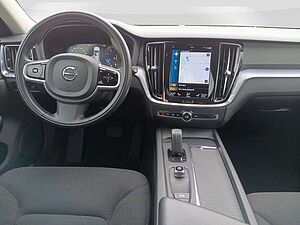 Volvo  B3 Momentum Core Navi/Frontsch. heiz. /PDC