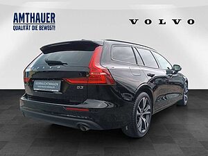 Volvo  B3 Momentum Core Navi/Frontsch. heiz. /PDC
