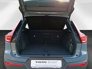 Volvo  T2 Momentum Pro AHK/Cam/H&K