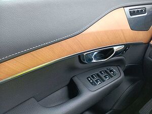 Volvo  T8 AWD Plus Bright 360°/Pano/Alarmanlage
