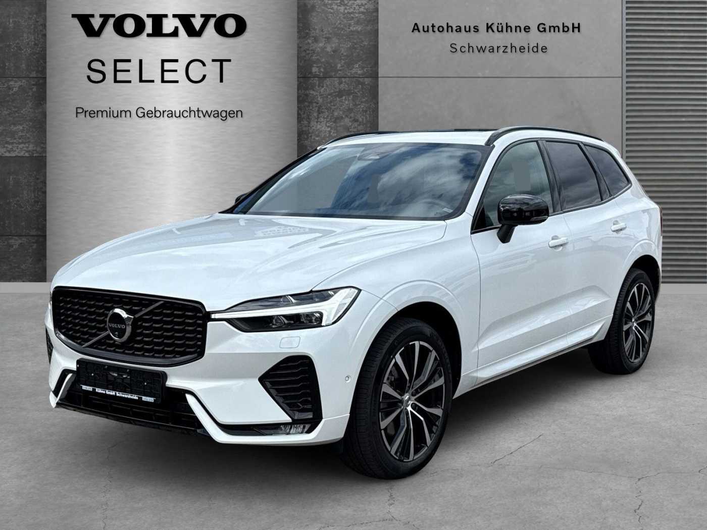 Volvo  B4 Plus Dark 2WD !! !PANO+STANDHZG+AHK+BLISS