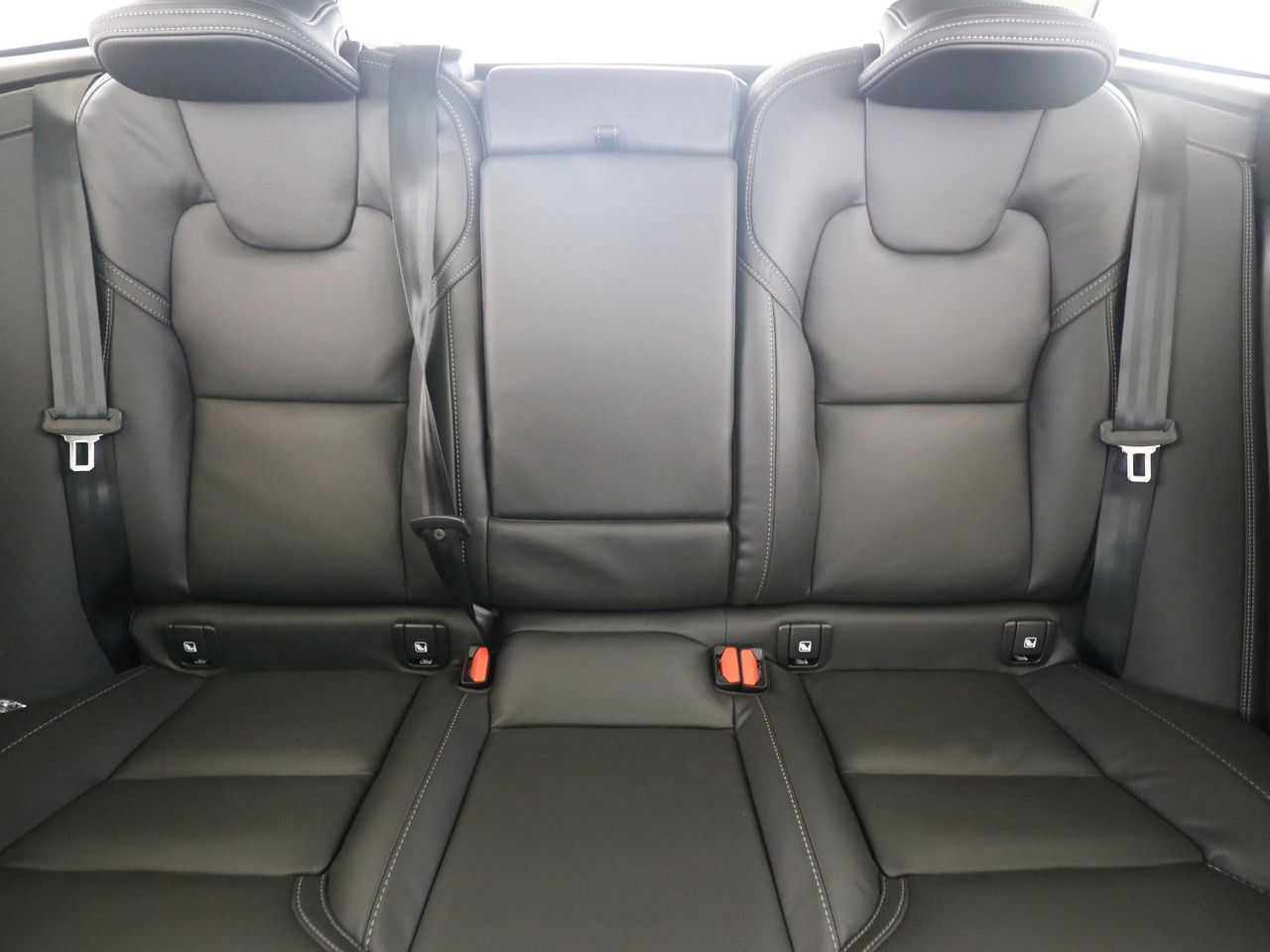 Volvo  B5 Ultra Dark AWD !! ! VOLLAUSSTATTUNG !! !