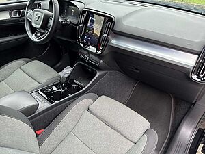 Volvo  B3 Plus Dark 2WD !! AHK+ACC+RFK+VOLL-LED! !!