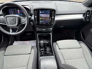 Volvo  B3 Plus Dark 2WD !! AHK+ACC+RFK+VOLL-LED! !!