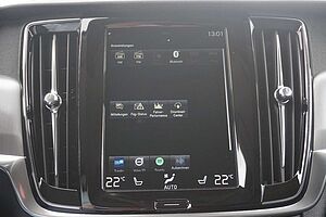 Volvo  D4 Momentum !! ! NAVI+LED+AHK+STANDHZG. !! !