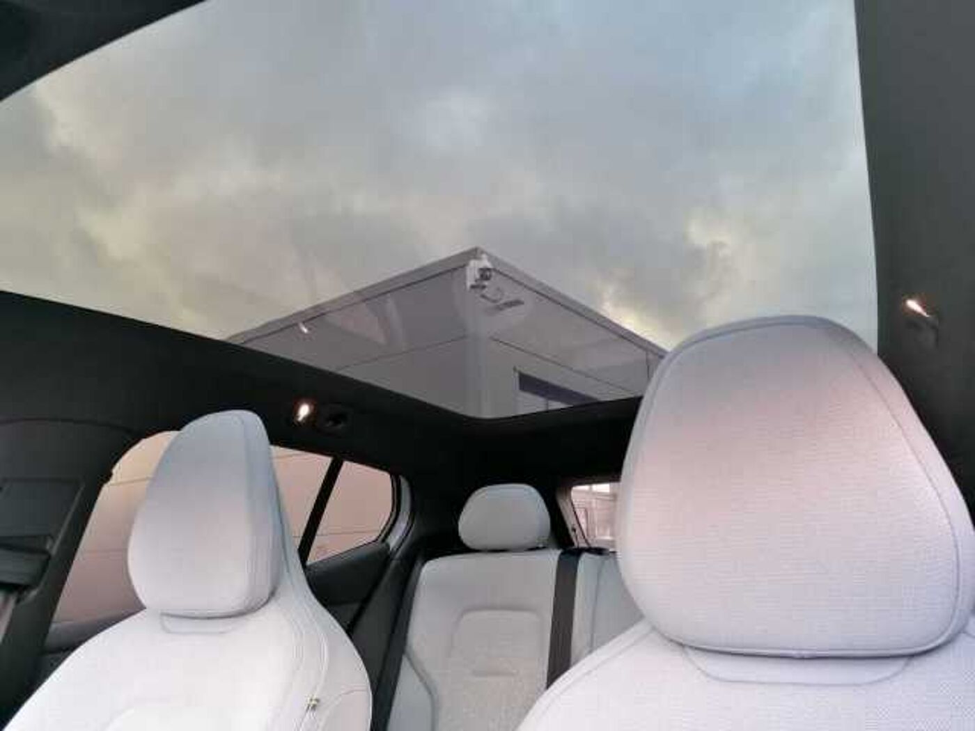 Volvo  Ultra Twin Motor AWD 360° / ACC / LED