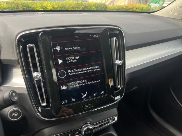 Volvo  T4 (B) 2WD Momentum RFK/ LED/ NAVI