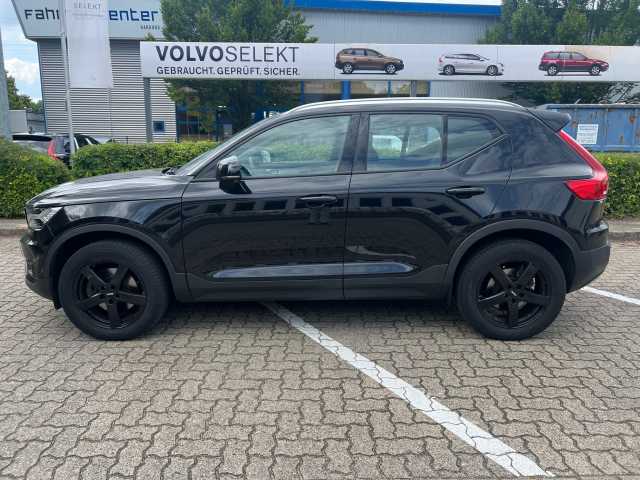 Volvo  T4 (B) 2WD Momentum RFK/ LED/ NAVI