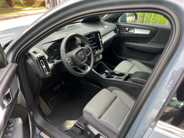 Volvo  T4 Recharge 2WD Core RFK/ LED / uvm.