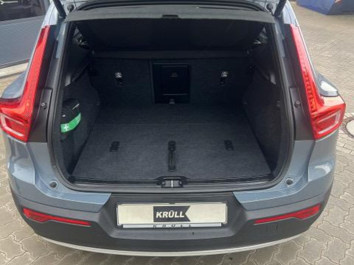 Volvo T2 2WD Momentum Pro NAVI/ LED/ RFK