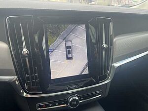 Volvo  B4 B 2WD Plus Bright  ACC / 360° / PANO