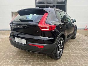Volvo  T2 2WD Plus Dark RFK/ LED/ uvm