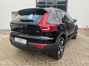 Volvo  T2 2WD Plus Dark RFK/ LED/ uvm