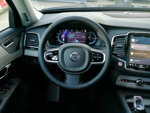 Volvo  T8 AWD Recharge Plus Dark 7-Sitzer