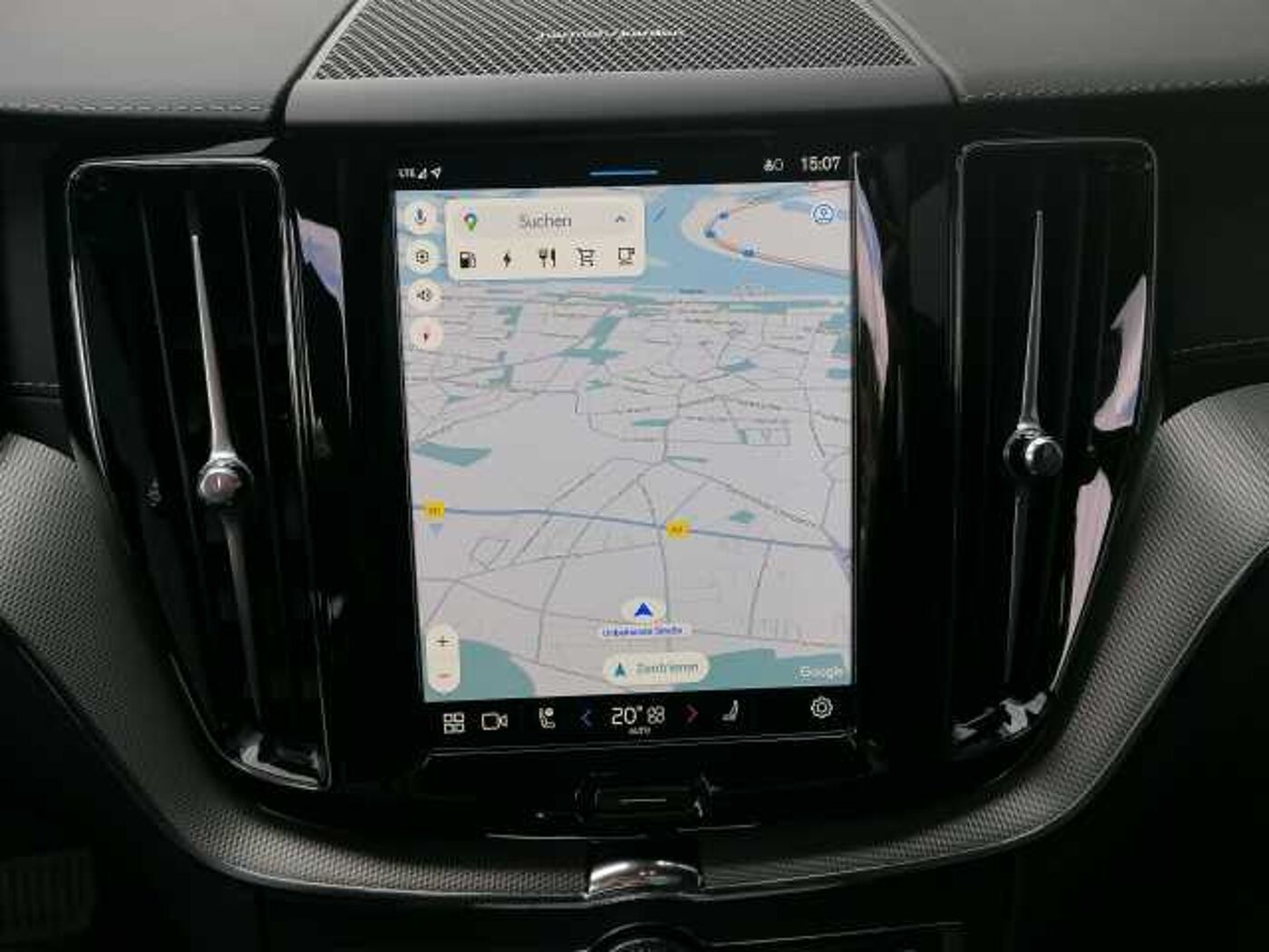 Volvo  T8 AWD Twin Engine Ultimate Black Edition