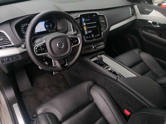 Volvo  T8 AWD Recharge R-Design, AHK uvm.
