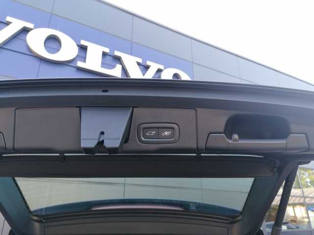 Volvo  B4 B 2WD Core Kam, Navi uvm.