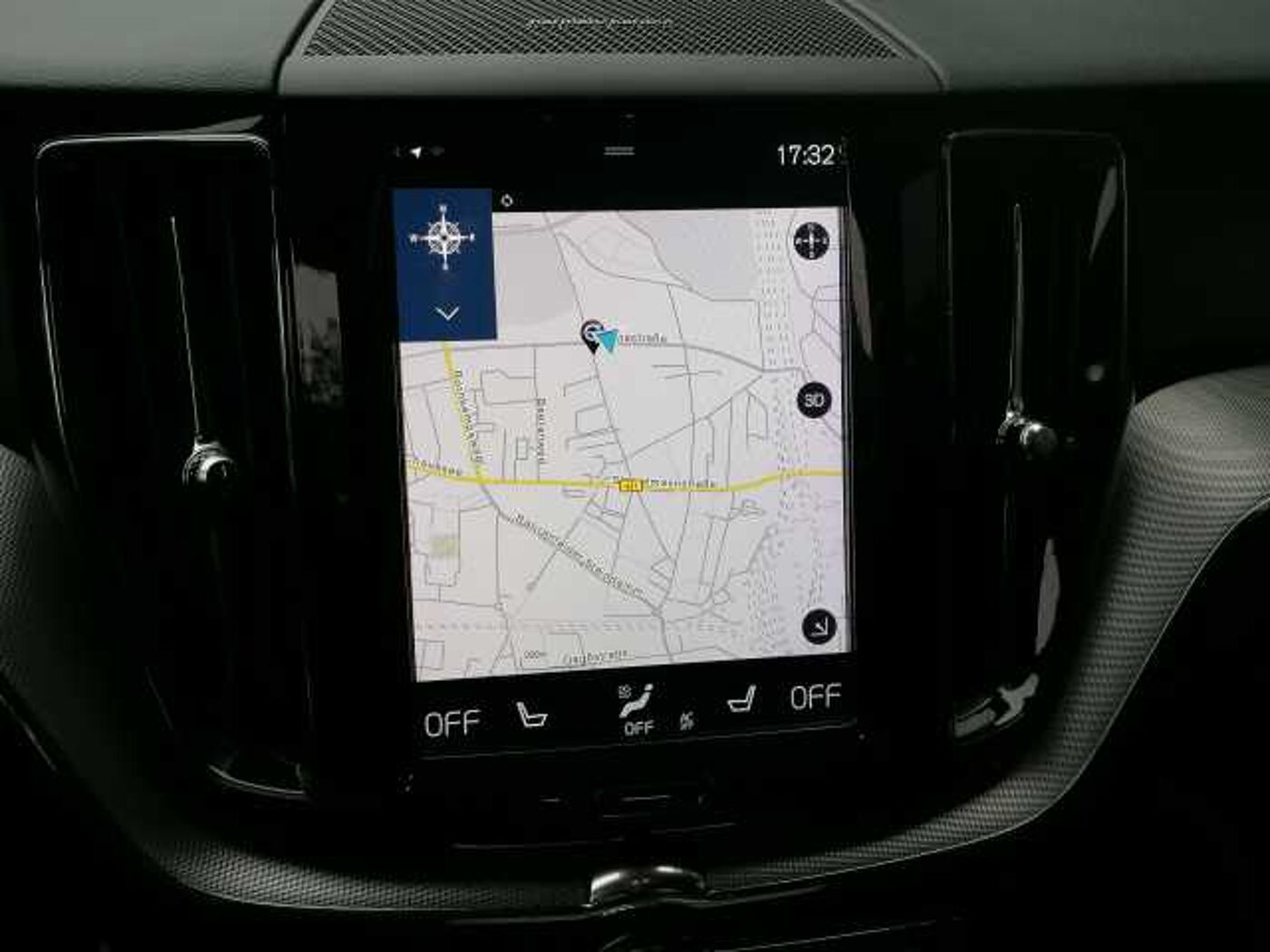 Volvo  D4 2WD R Design, Stdhz, AHK uvm.