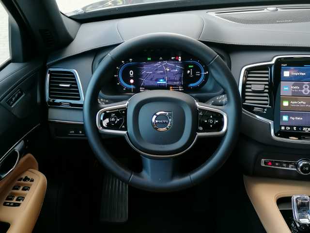 Volvo  T8 AWD Twin Engine Plus Bright