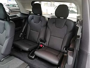 Volvo  B5 D AWD Plus Bright 7-Sitzer