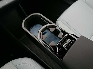Volvo  Ultra AWD Performance Pure Electric