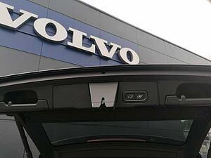 Volvo  T8 AWD Twin Engine Ultimate Black Edition