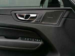 Volvo  T8 AWD Twin Engine Ultimate Black Edition