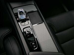 Volvo  T8 AWD Twin Engine Ultimate Black Edition
