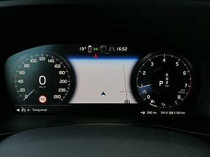 Volvo  T2 2WD Plus Dark, Navi, Kamera uvm.