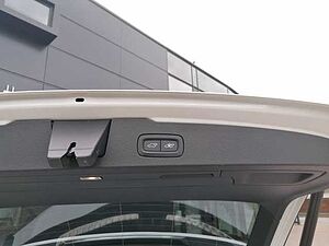 Volvo  B4 D 2WD Plus Bright Blis, Kam uvm.