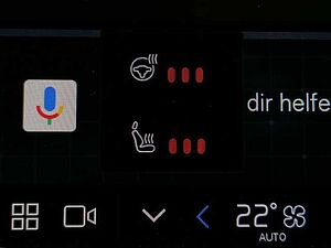 Volvo  B4 D 2WD Plus Bright Blis, Kam uvm.