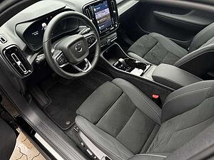 Volvo  Ultimate Recharge P8 Pure Electric AWD