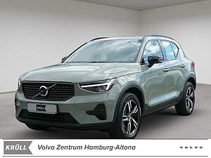 Volvo  T2 2WD Plus Dark, Navi, Kamera uvm.