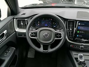 Volvo  B4 D 2WD Plus Dark