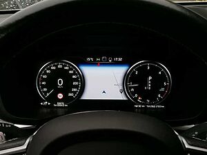 Volvo  D4 2WD R Design, Stdhz, AHK uvm.