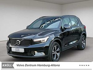 Volvo  T2 2WD Plus Dark, Pano, Kamera uvm.