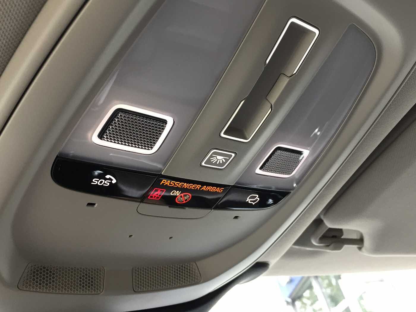 Volvo  V 90 T6 Plus Bright AWD Recharge Plug-In Hybrid 20' ALU,  Luftfahrwerk uvm.