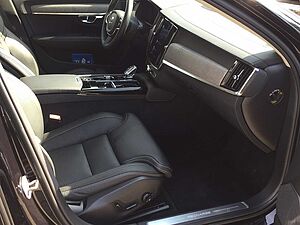 Volvo  V 90 T6 Plus Bright AWD Recharge Plug-In Hybrid 20' ALU,  Luftfahrwerk uvm.