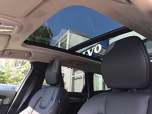 Volvo  V 90 T6 Plus Bright AWD Recharge Plug-In Hybrid 20' ALU,  Luftfahrwerk uvm.