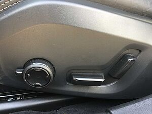 Volvo  V 90 T6 Plus Bright AWD Recharge Plug-In Hybrid 20' ALU,  Luftfahrwerk uvm.