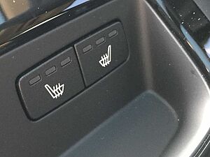 Volvo  V 90 T6 Plus Bright AWD Recharge Plug-In Hybrid 20' ALU,  Luftfahrwerk uvm.