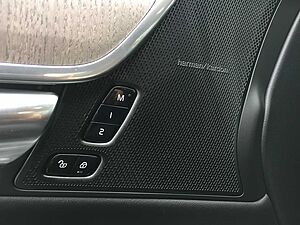 Volvo  V 90 T6 Plus Bright AWD Recharge Plug-In Hybrid 20' ALU,  Luftfahrwerk uvm.