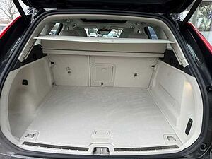 Volvo  T6 AWD Inscription PANO+HuD+360Kamera+LUFT