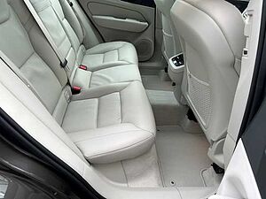 Volvo  T6 AWD Inscription PANO+HuD+360Kamera+LUFT