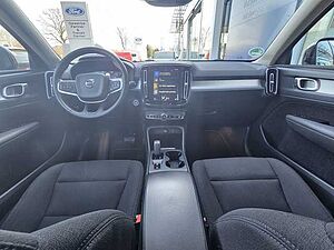 Volvo  T3 Geartronic Momentum+Apple Car Play+Lenkradheizung+