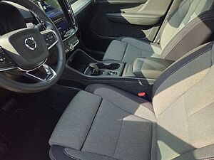 Volvo  B3 B DKG Core+AHK+Blis+ACC+Kamera+