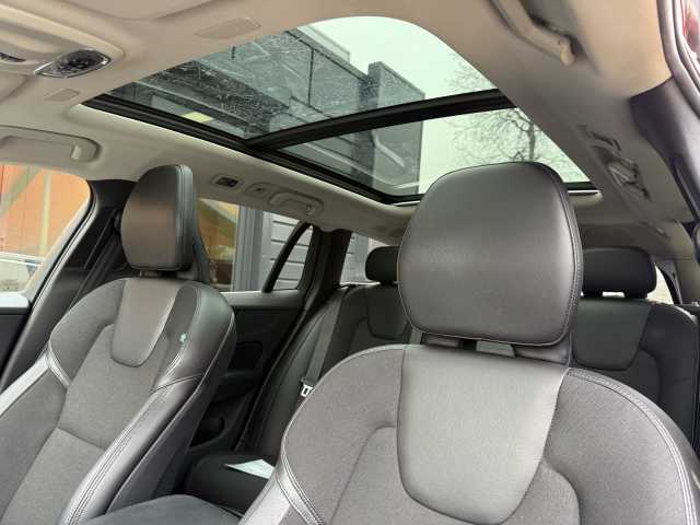 Volvo  Inscription Expression Recharge Plug-In Hybrid AWD