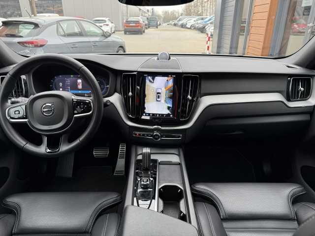Volvo  R Design Recharge Plug-In Hybrid AWD
