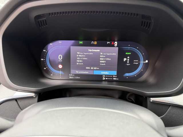 Volvo  R Design Recharge Plug-In Hybrid AWD
