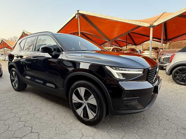 Volvo  Plus Dark Recharge Plug-In Hybrid 2WD